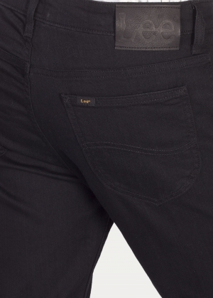 L701YC47 BLACK