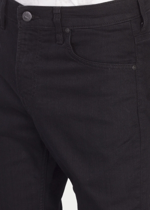 L701YC47 BLACK