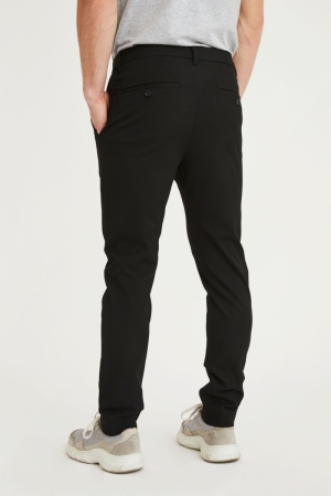 30120 00101 BLACK