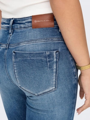 CARMEN 179695 Medium B