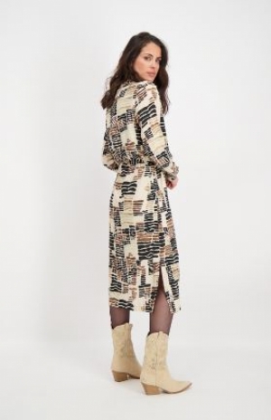 890013 2 BEIGE
