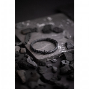 O41 BLACK