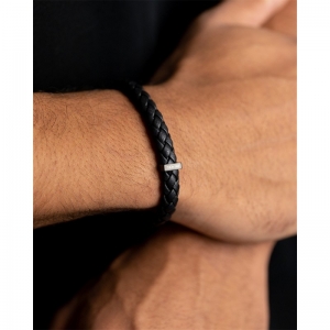 O41 BLACK