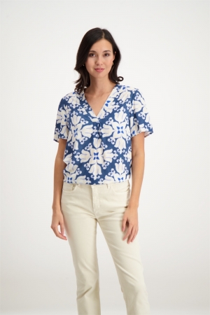 840093 96 NAVY BEIGE COBA