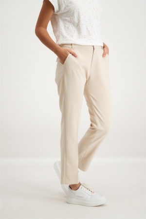 944032 2 BEIGE