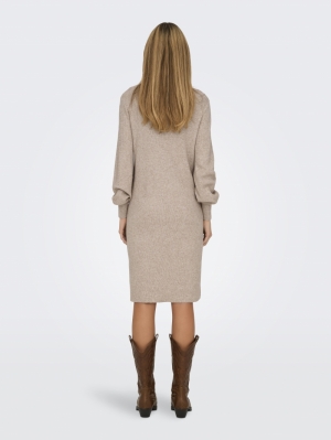 15312844 MOCHA MERINGUE