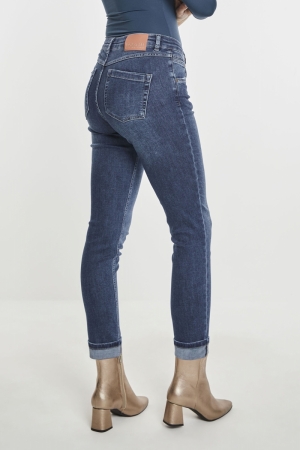 FW241.212244 D27 DARK USED