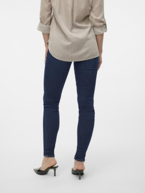 10249477 dark blue denim