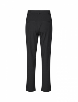 46109698 880 BLACK