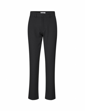 46109698 880 BLACK