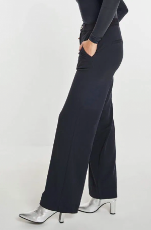 FW241.199206 301 NAVY