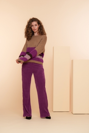 44576-70 720 SAND/PURPLE/BLA