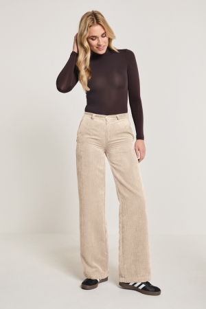 FW242.235206 008 WINTER WHITE