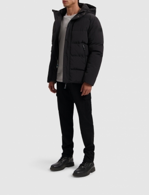 24030404 02 BLACK