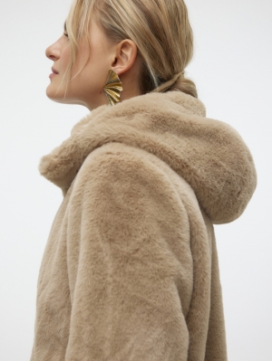 10310132 SILVER MINK