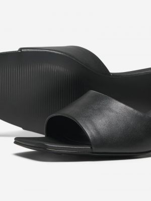 15340886 BLACK