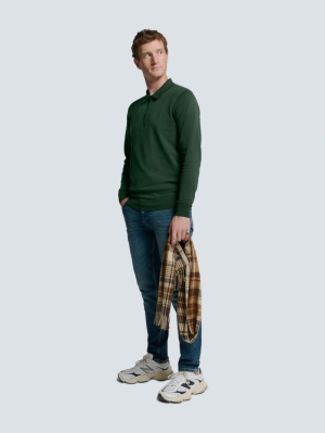 25210846 052 DARK GREEN