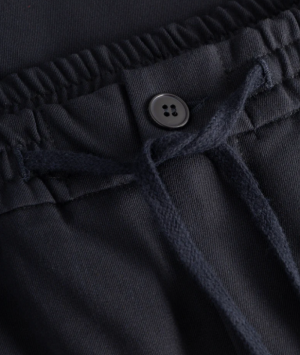100501100 4444 NAVY