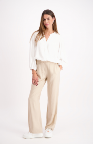944072 2 BEIGE