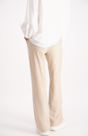 944072 2 BEIGE