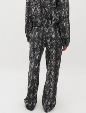 62430278 T06 WASHED SNAKE