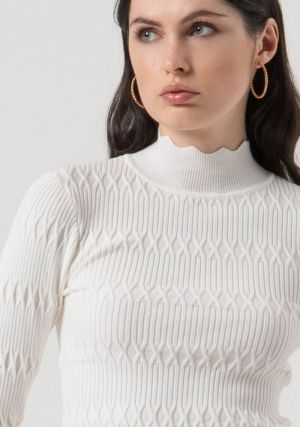 FR25WT7042K50401-108 CREAM