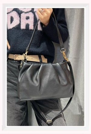 C102200 BLACK BLACK