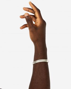 J104  SILVER