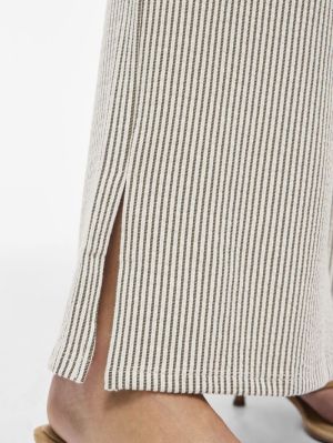 14107227 SLATE BLACK