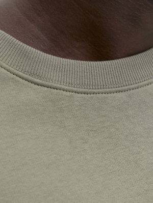 12208182 VETIVER