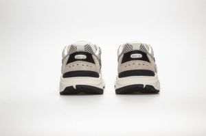 M6702S48-S24-B46 BLACK/OFF WHITE