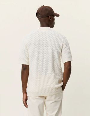 1001301 211 EGGNOG WHITE