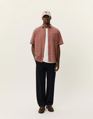 1001349 647 COGNAC RED