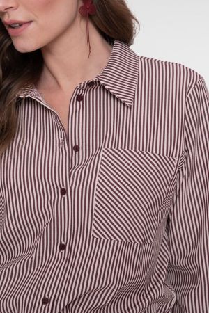 63227-20 718 ECRU/CHERRY RED