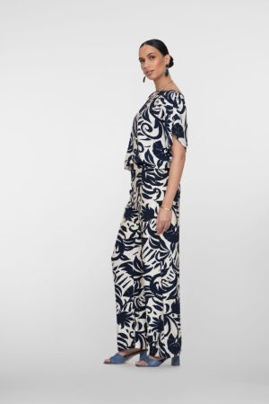 61141-26 675 NAVY