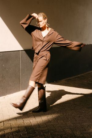 ANNEMIJN HS CITY SHORT BROWN BROWN