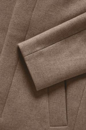 30203845 181112 WALNUT