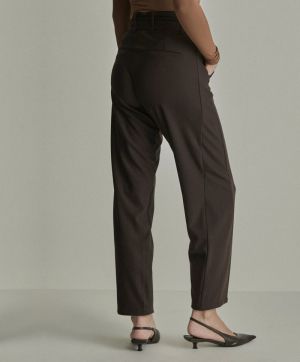FW262.199428 205 DEEP BROWN