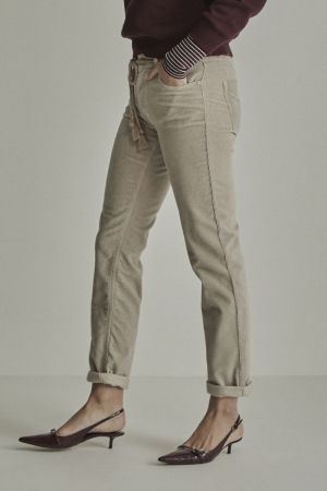 FW261.104091 009 IVORY GREY